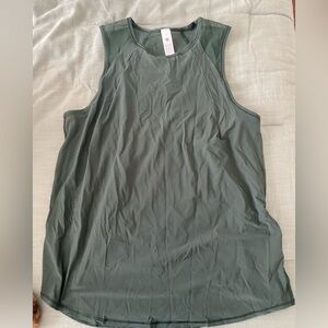 Lululemon Sculpt tank